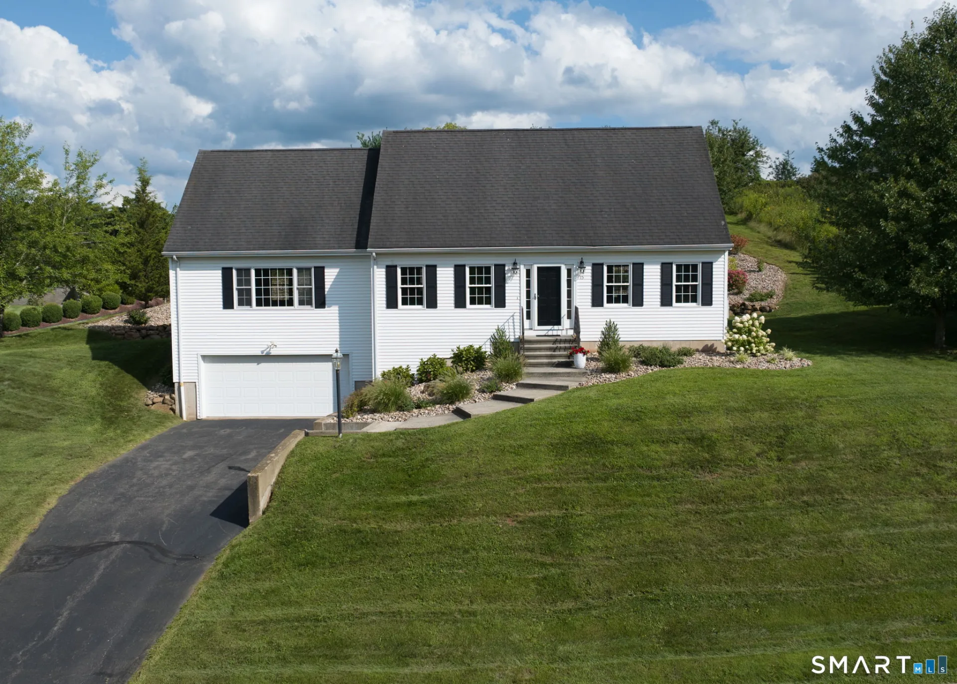 15 Horse Run Hill Road, Cromwell, CT