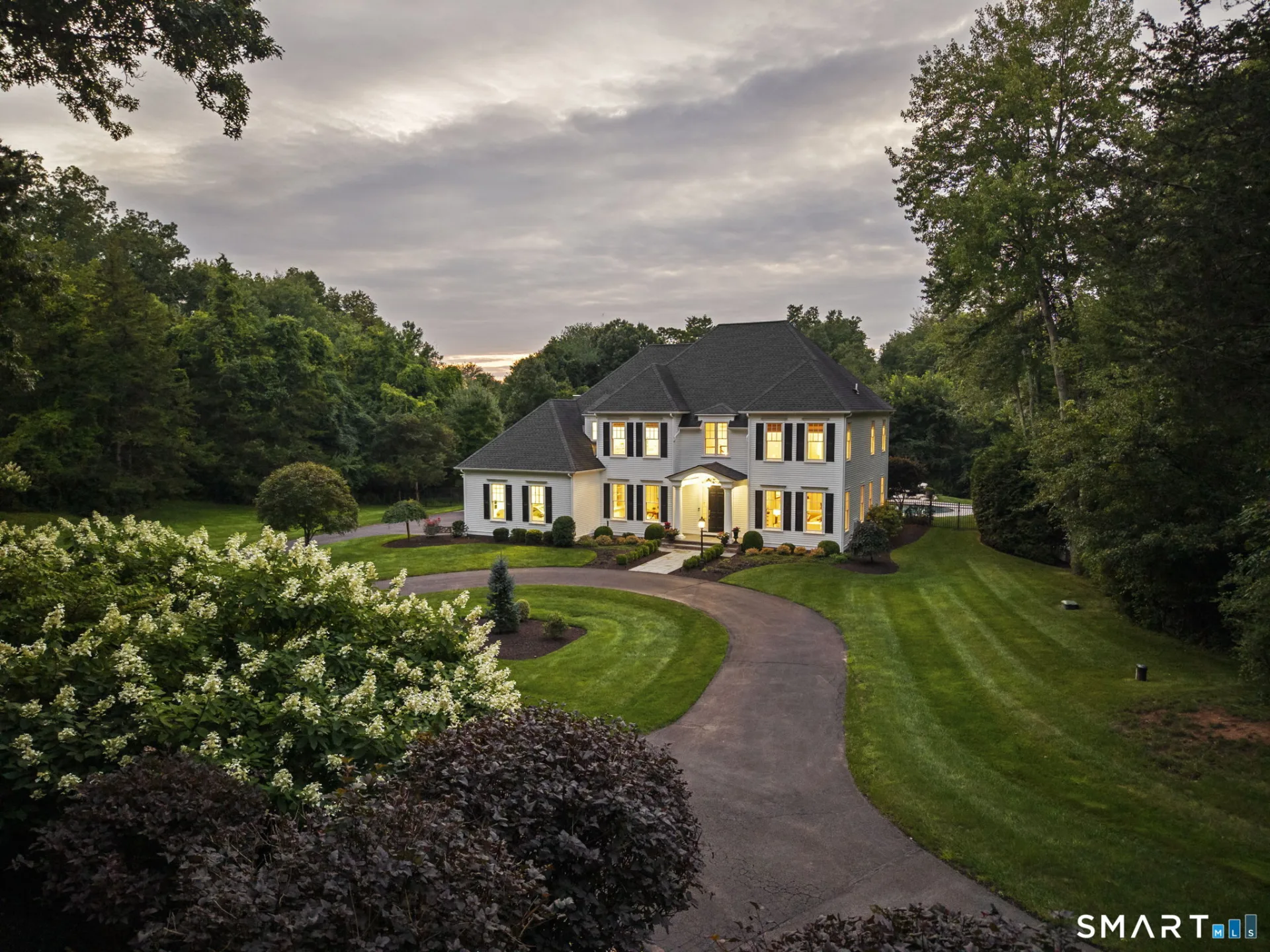 87 Mountain Spring Road, Farmington, CT