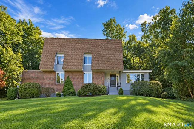 62 Wyneding Hill Road