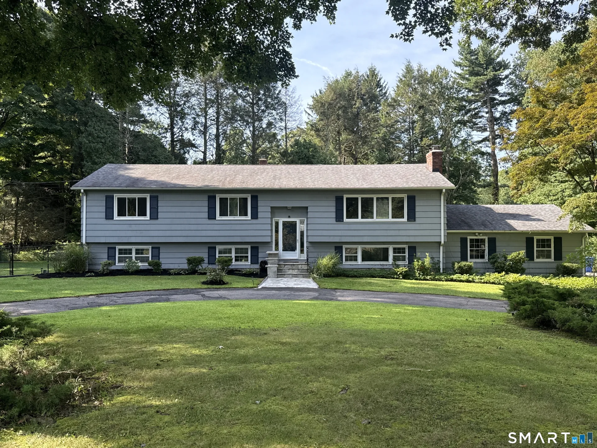 14 Watrous Lane, Woodbridge, CT
