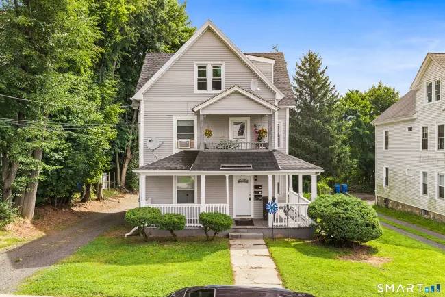 395 Stanley Street