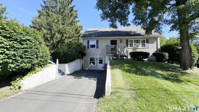 2 Catherine Road, Stafford, CT