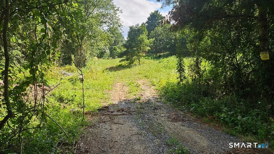 35 Blash Road, Thompson, CT