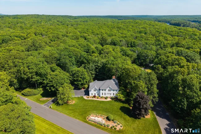 24 Buck Hill Road