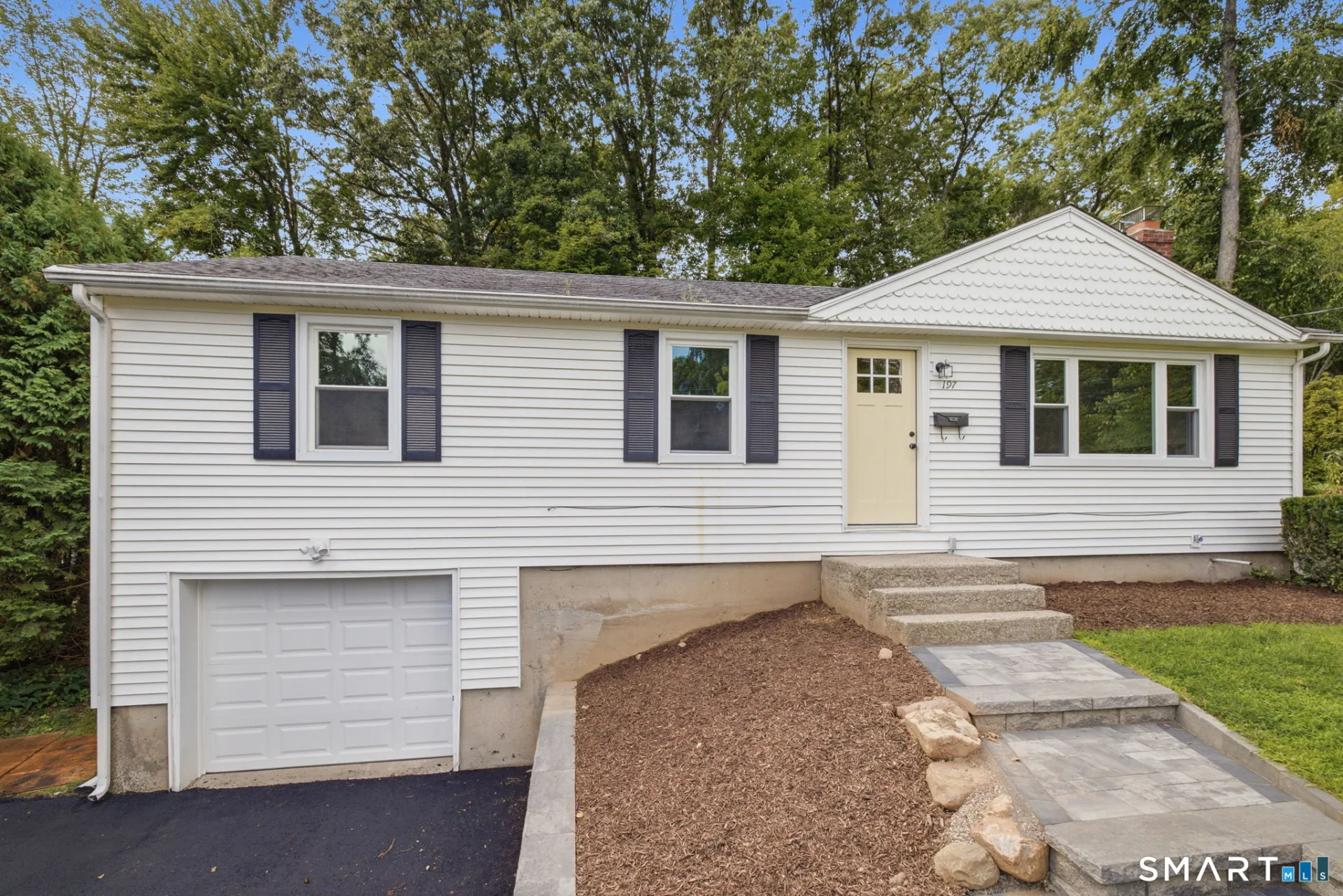 197 Glendale Drive, Bristol, CT