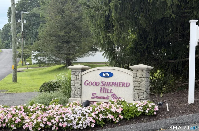 166 Old Brookfield Road #34-7, Danbury, CT
