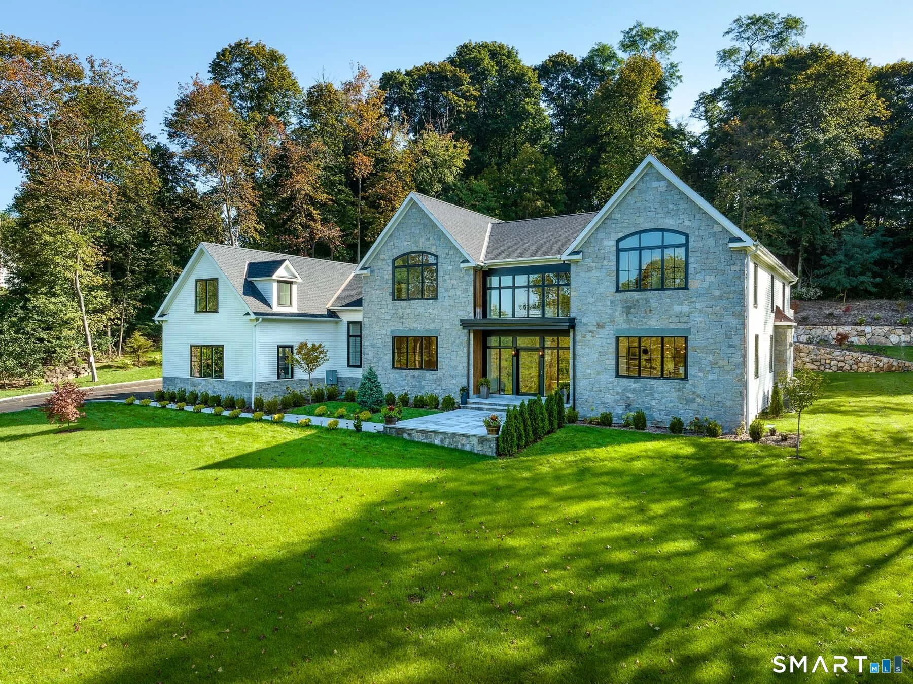460 Middlesex Road, Darien, CT
