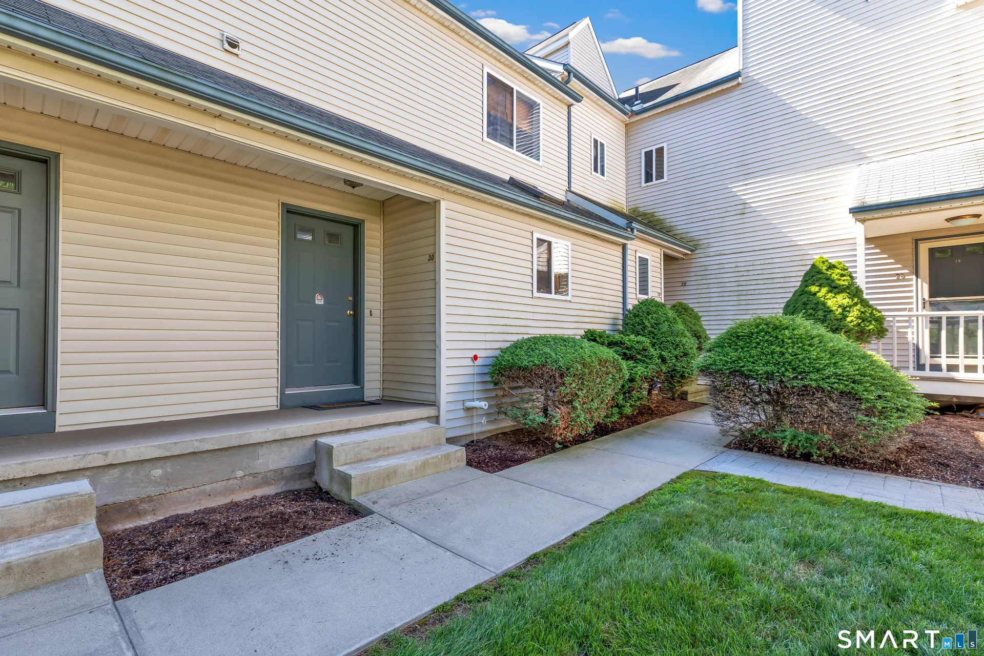 30 Ivy Grove Court #30, Shelton, CT