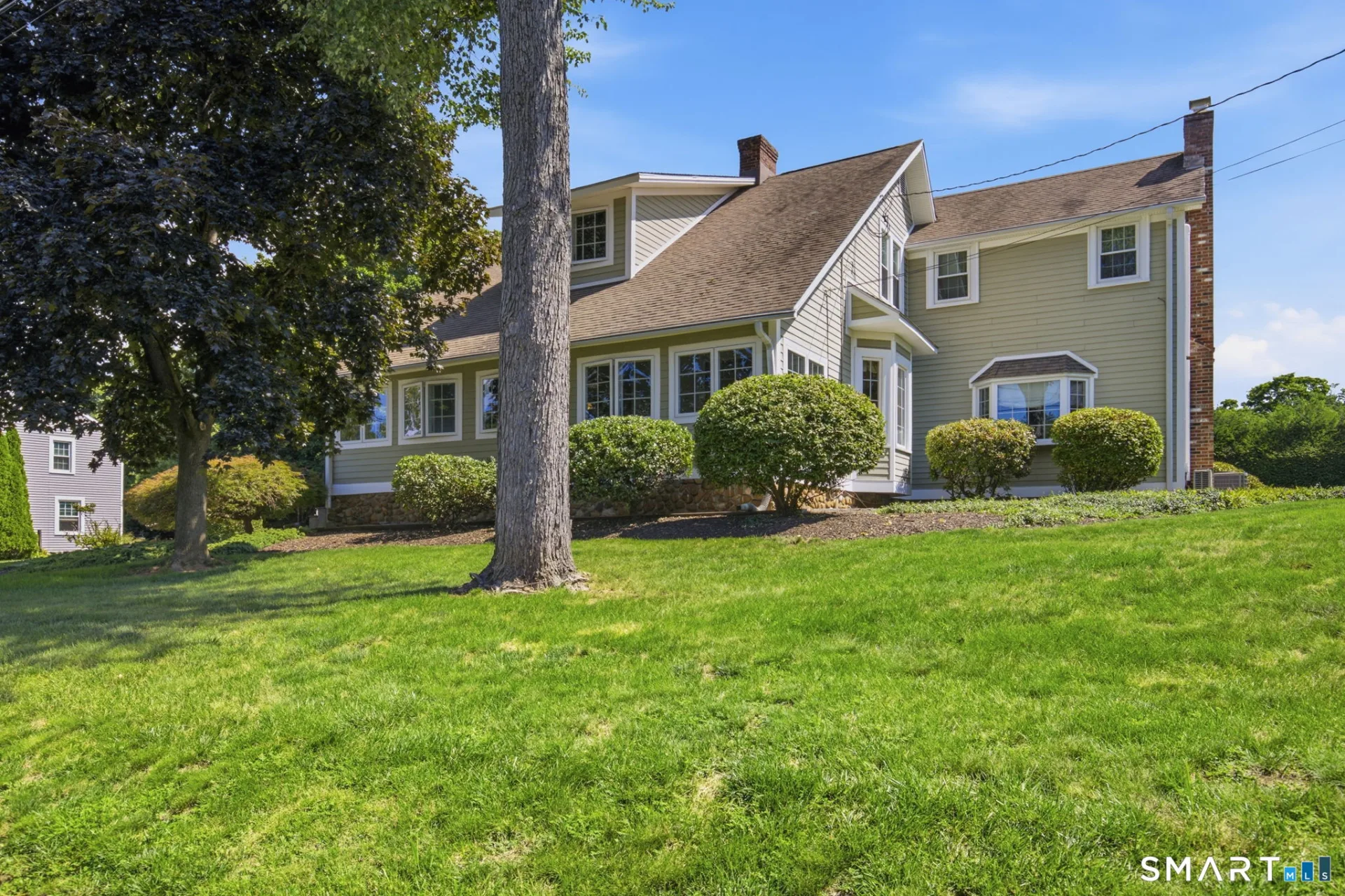 24 Ridgeway Street, Newington, CT
