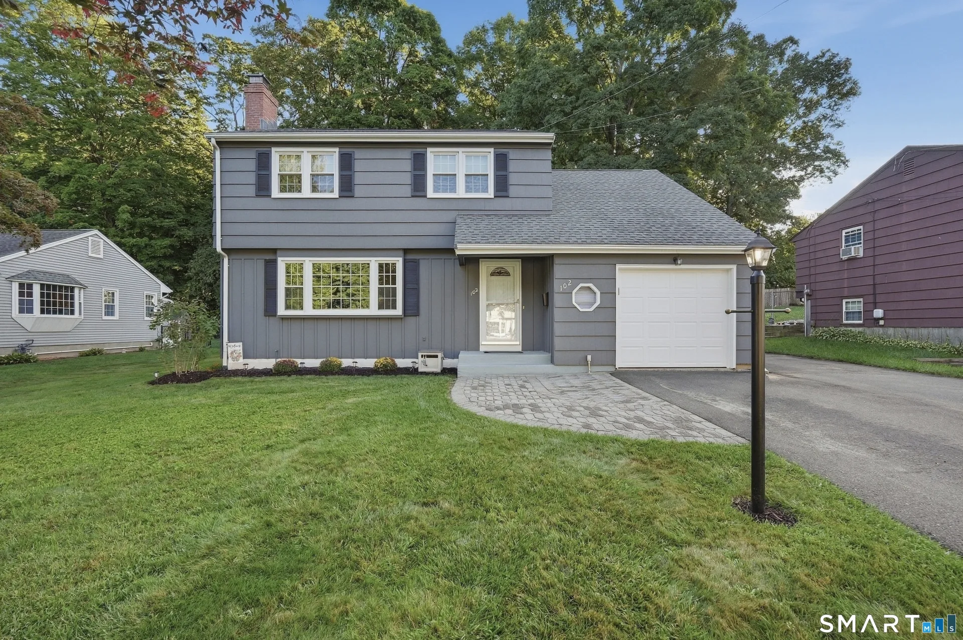 102 Clarendon Terrace, Newington, CT