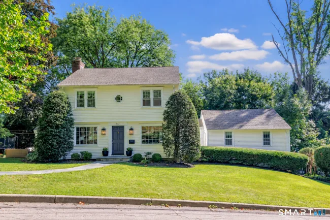 107 Benedict Avenue