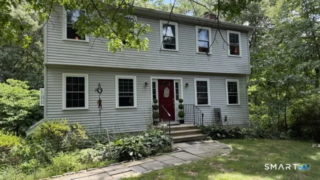 323 Upper Grassy Hill Road, Woodbury, CT