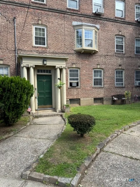 610 Wilmot Avenue #2, Bridgeport, CT