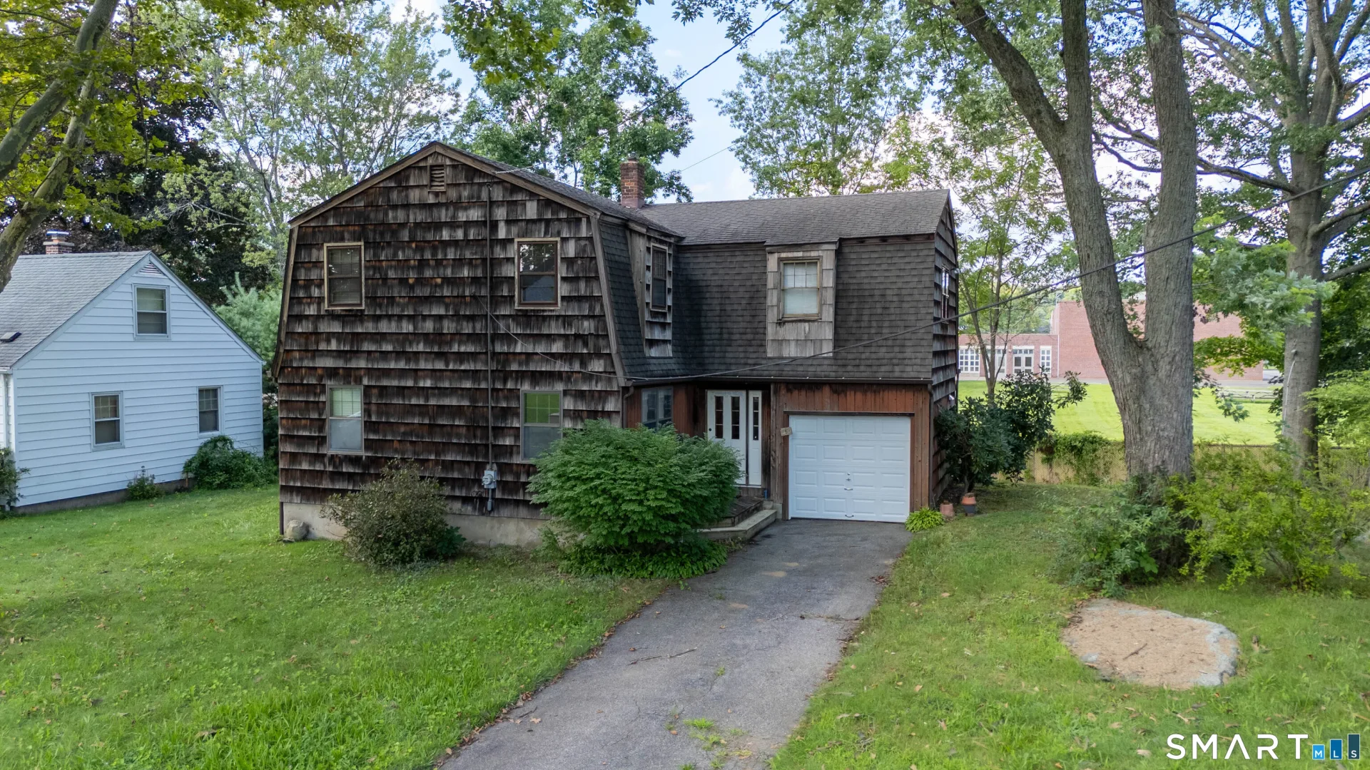 250 Pilgrim Road, Bridgeport, CT