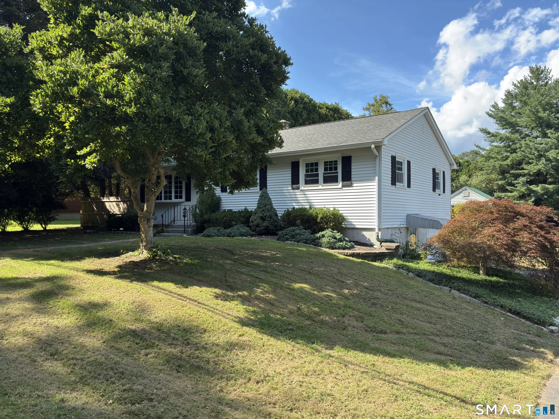 102 Derry Hill Road, Montville, CT
