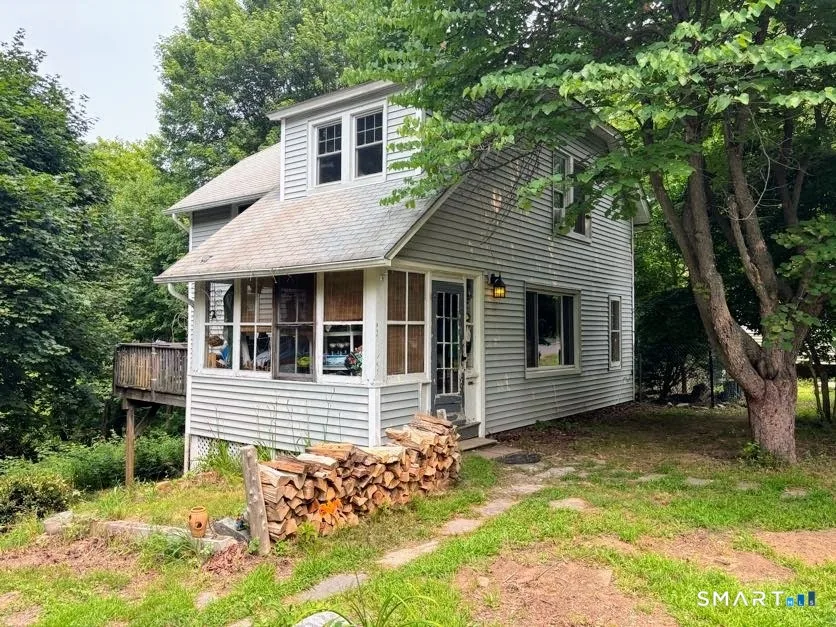 17+21 Winter Avenue, Deep River, CT
