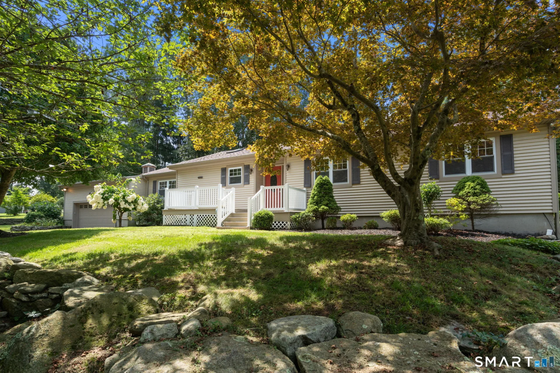 20 Prindiville Avenue, Waterford, CT