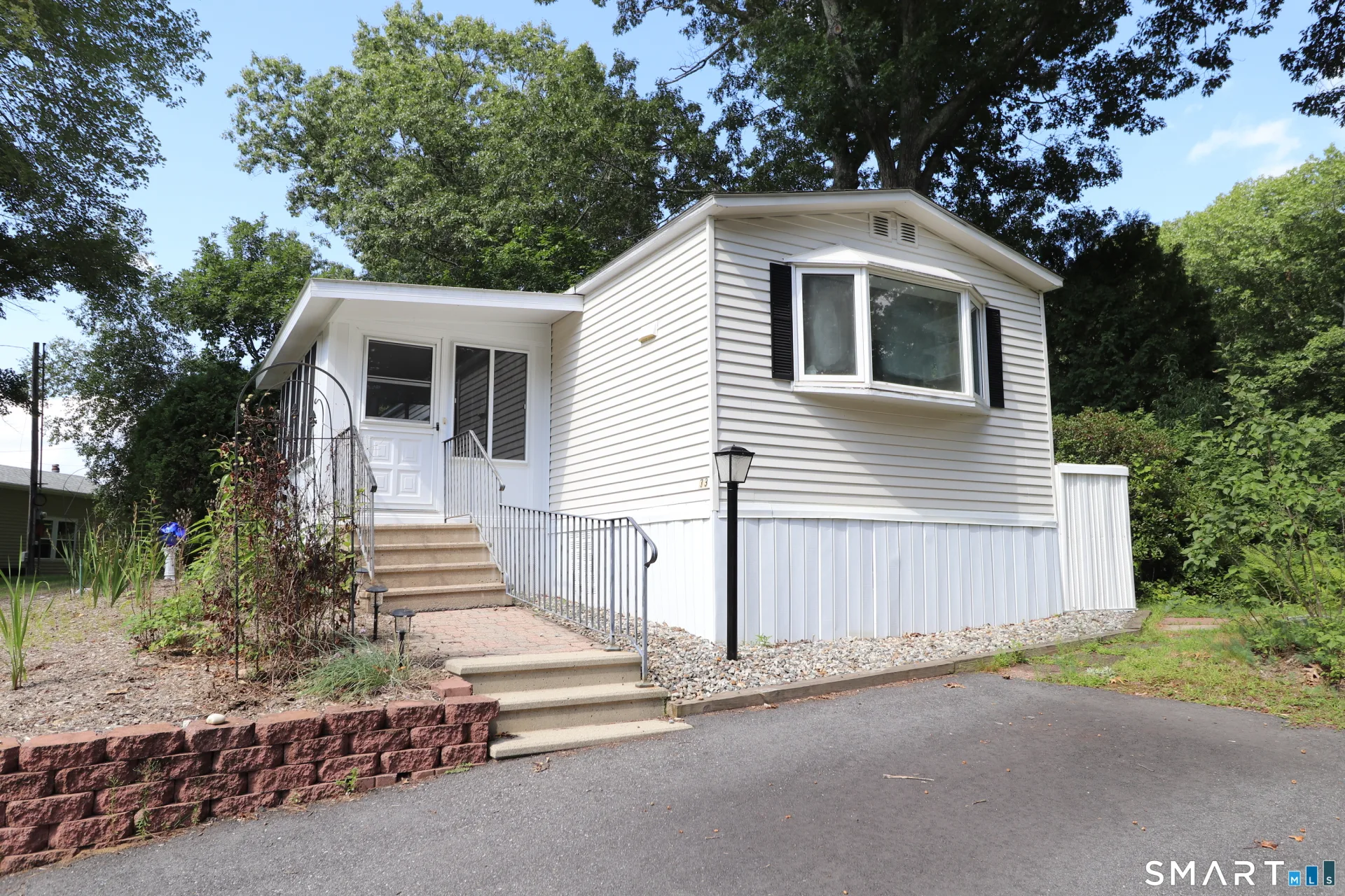 33 Ridge Circle, Mansfield, CT