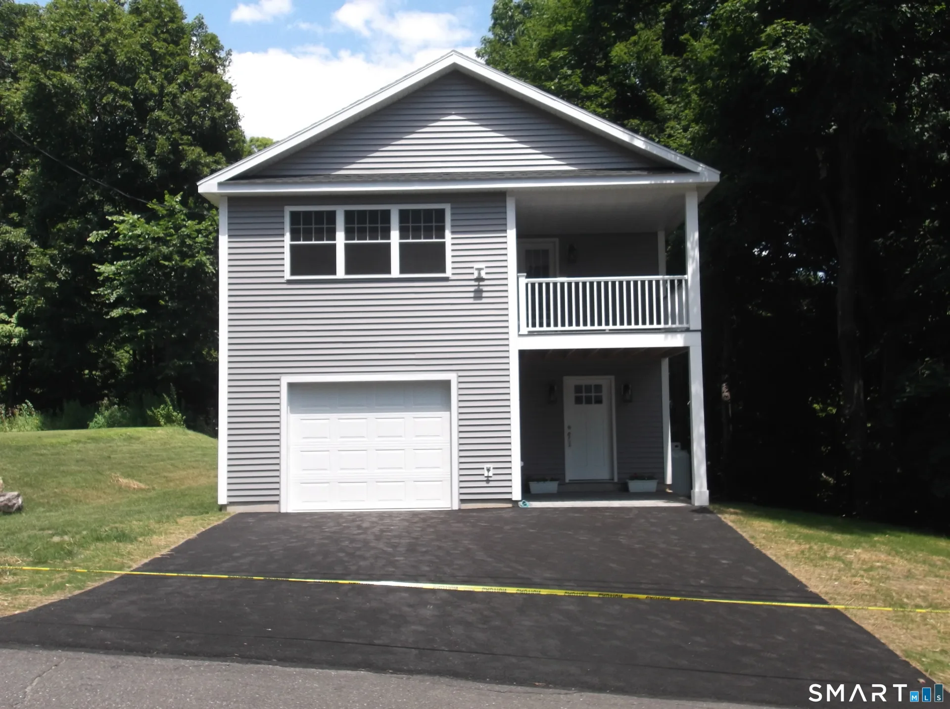 14 Bank Street, Winchester, CT