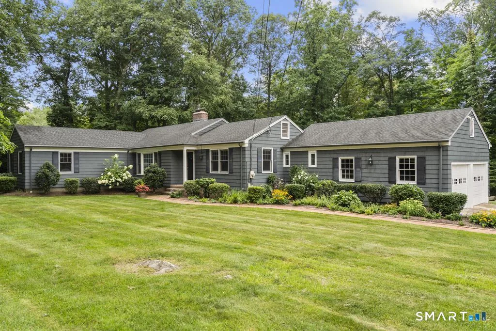 46 Peck Hill Road, Woodbridge, CT