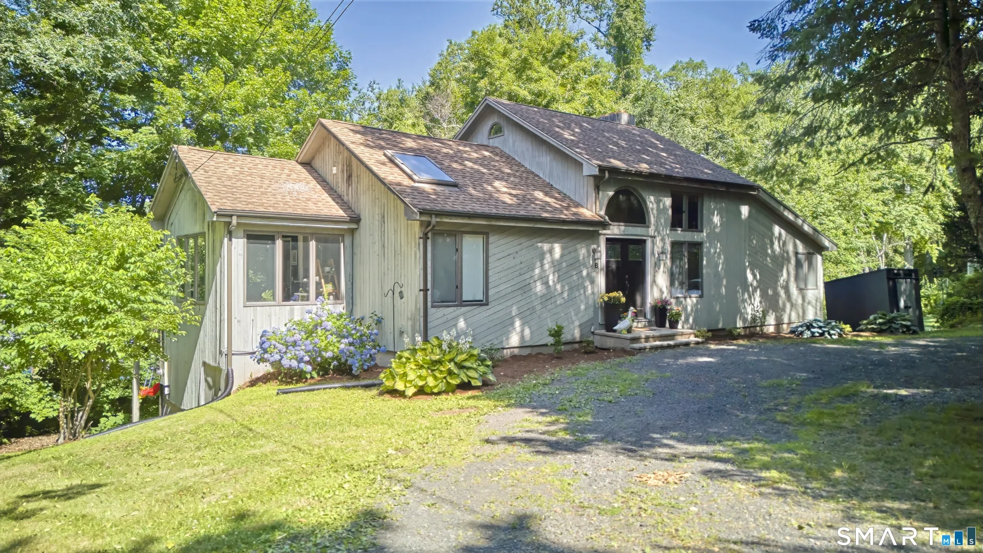 8 Mountain Trail, East Hampton, CT