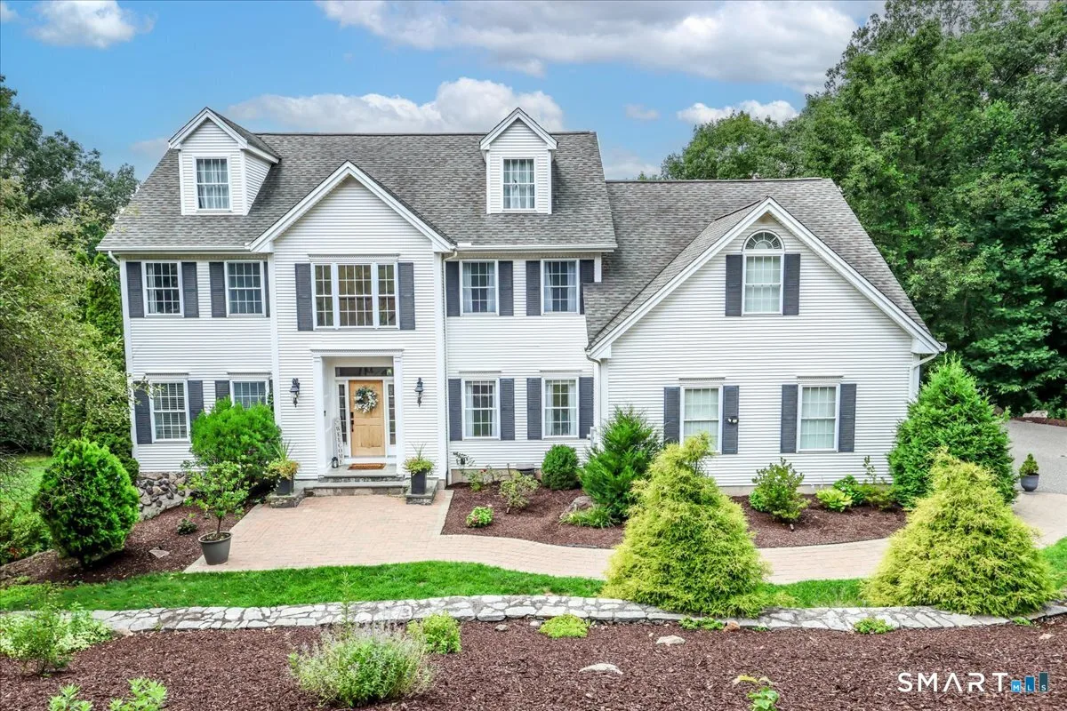 126 Sunset Ridge, Southbury, CT