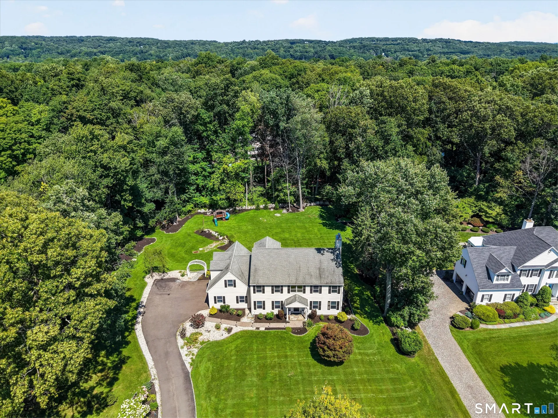 29 Maplewood Drive, Danbury, CT