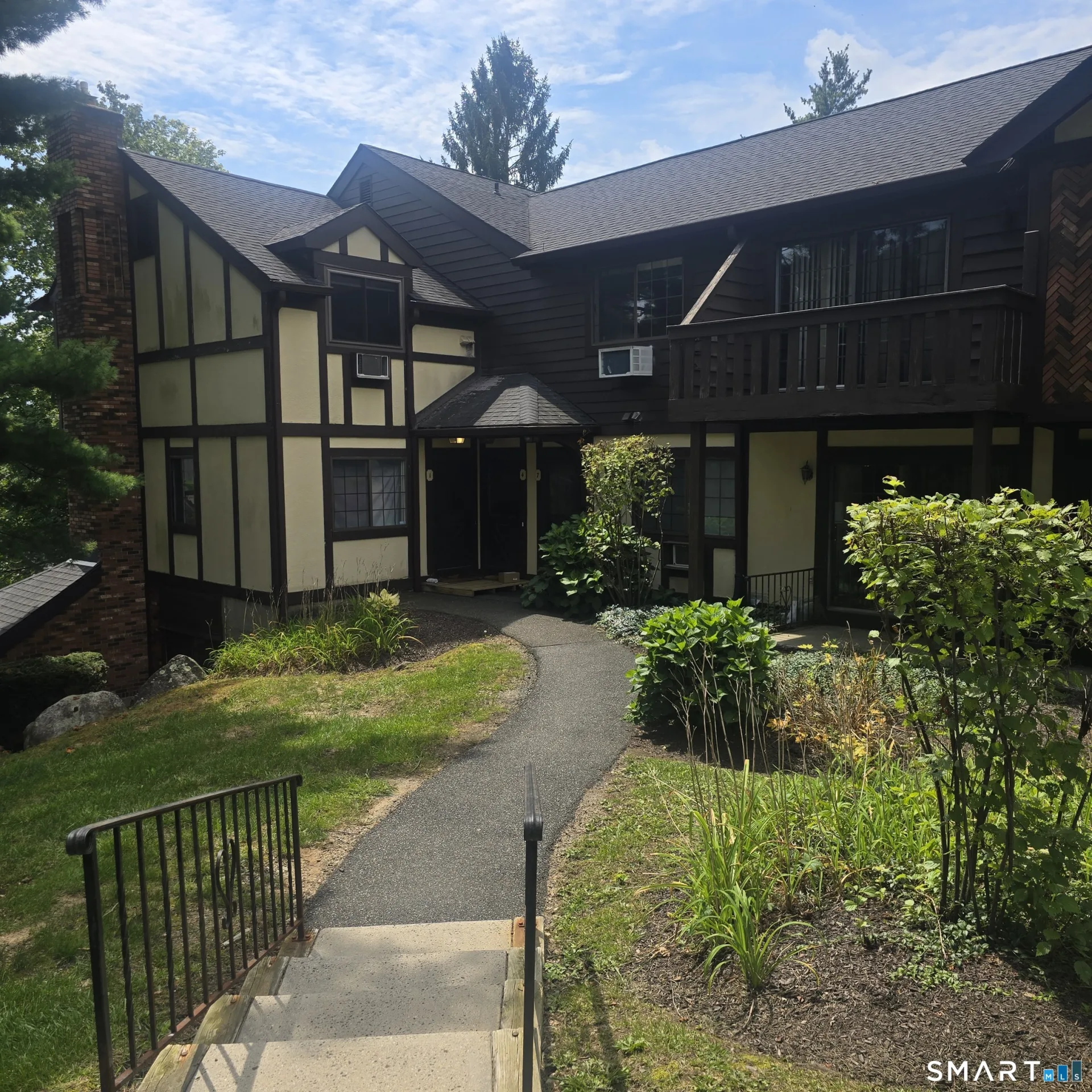 7 Falmouth Court #7, Brookfield, CT