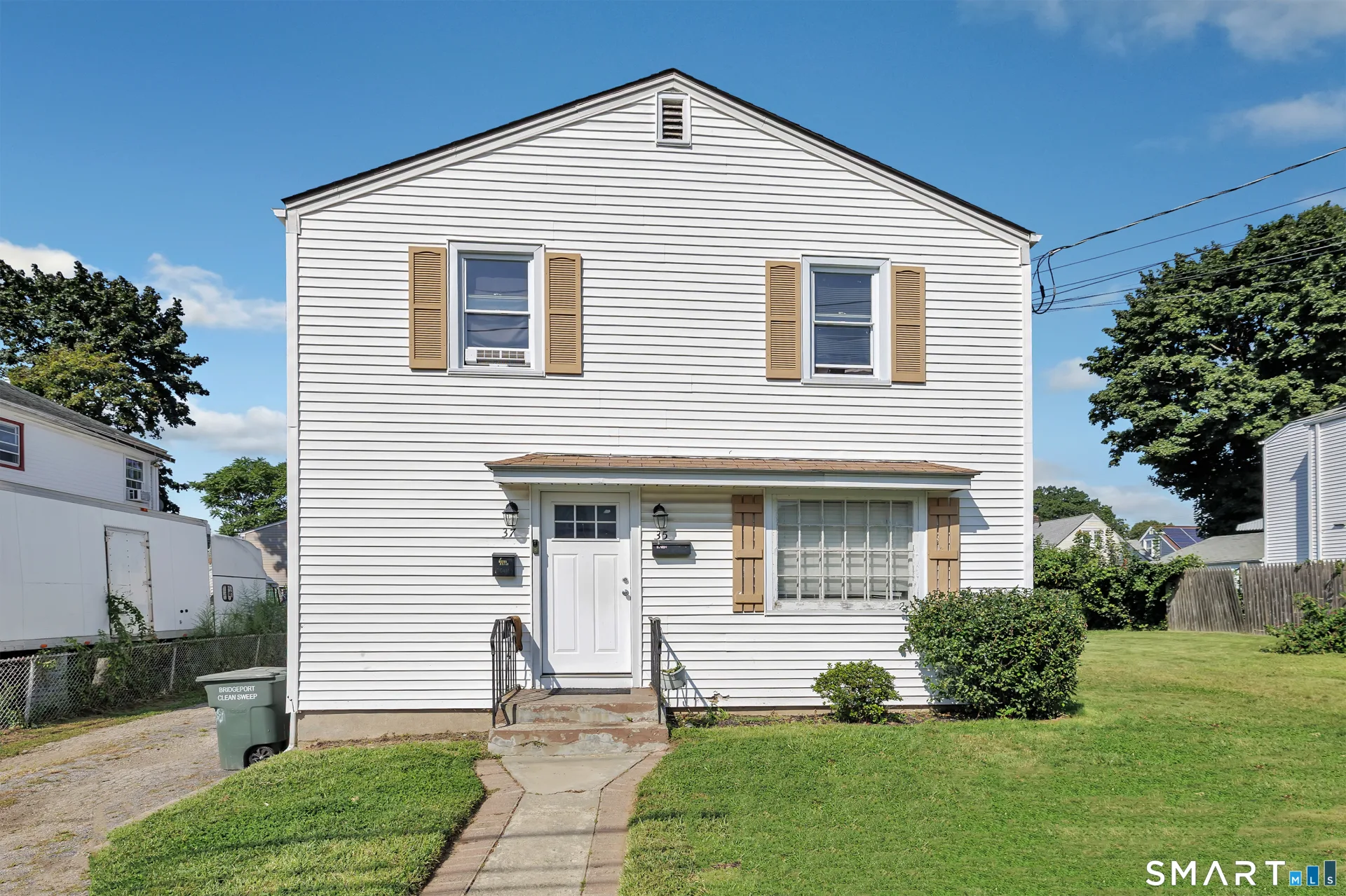 35-37 Omega Avenue, Bridgeport, CT