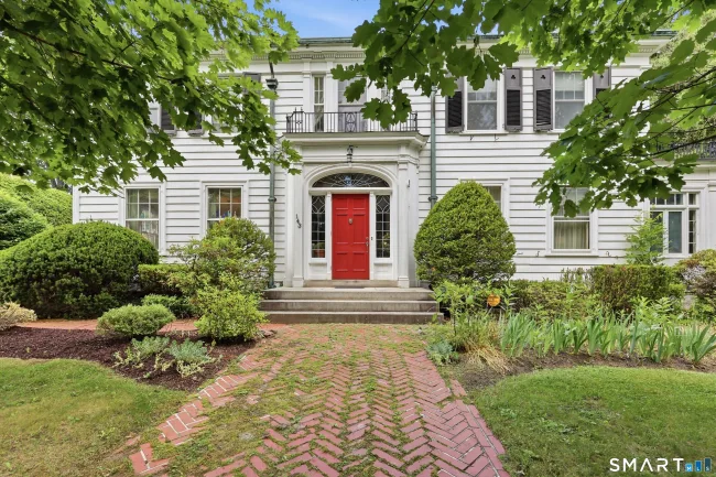 143 holaird Avenue