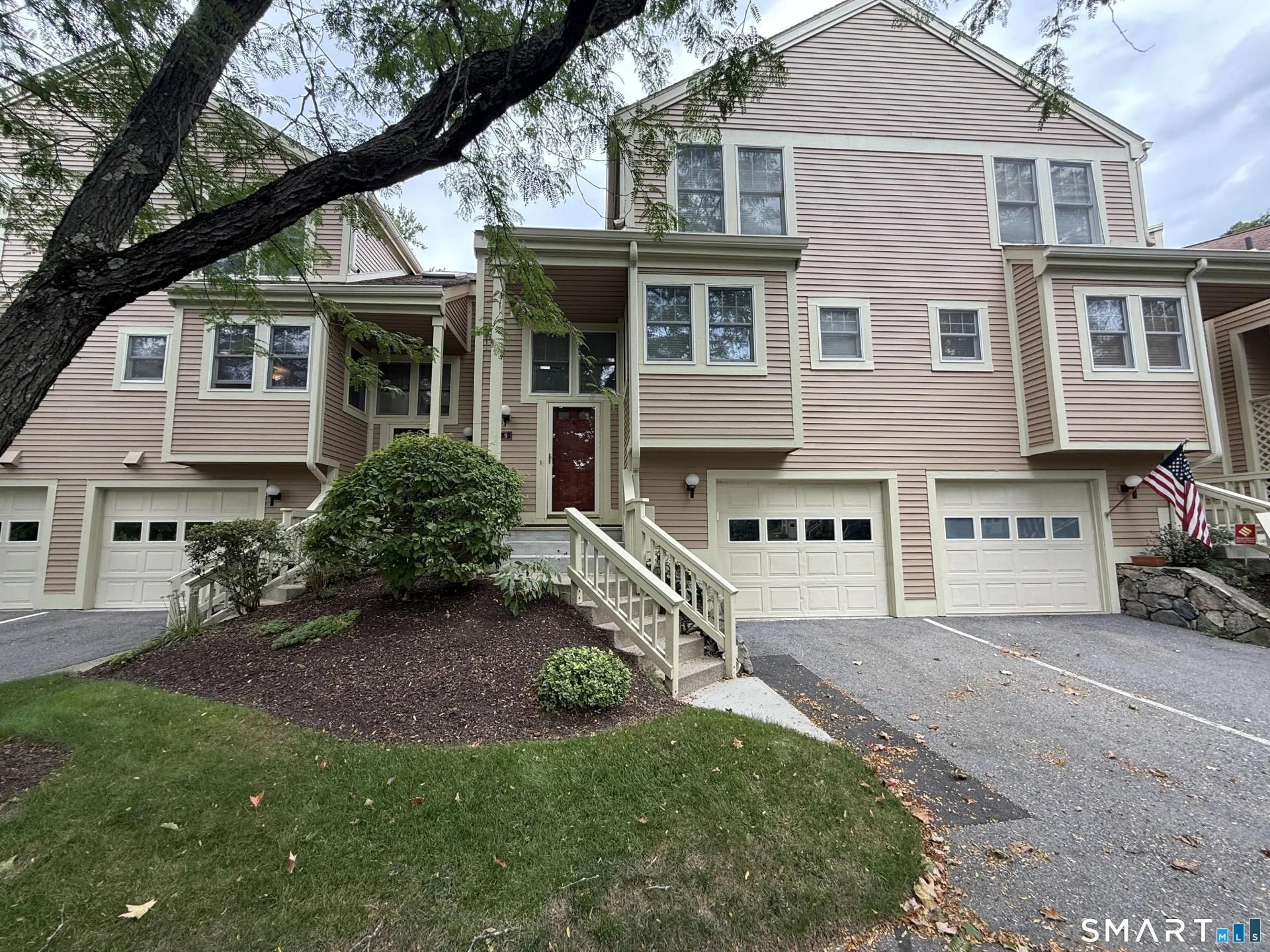 9 Silversmith Drive #9, Danbury, CT
