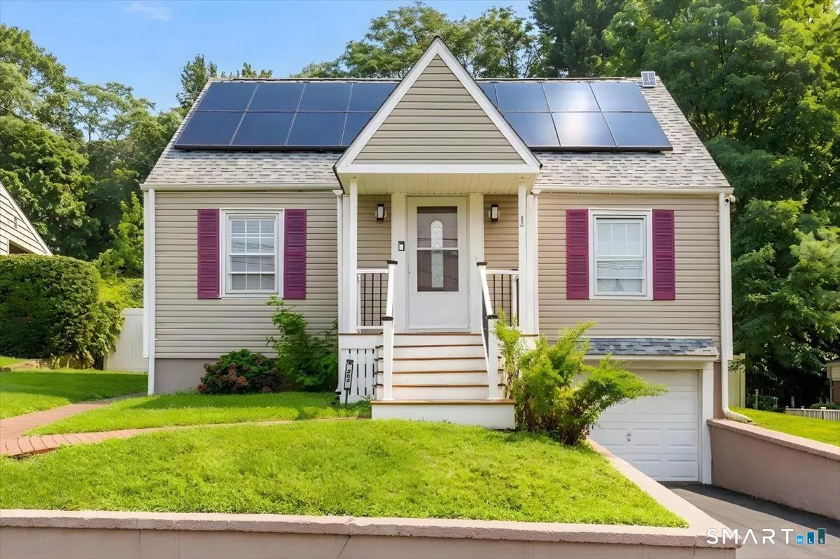 264 Sunrise Terrace, Bridgeport, CT
