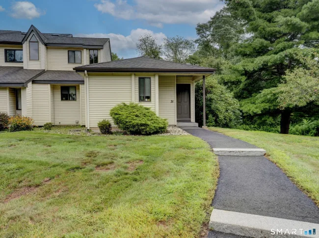 31 Simsbury Landing #31