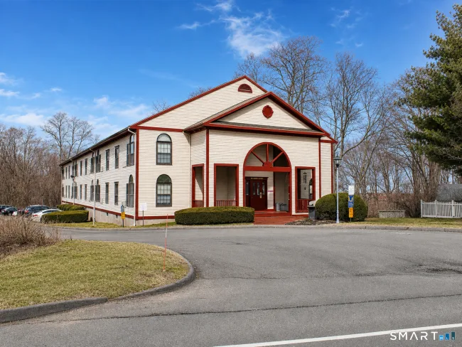 24 West Road #8