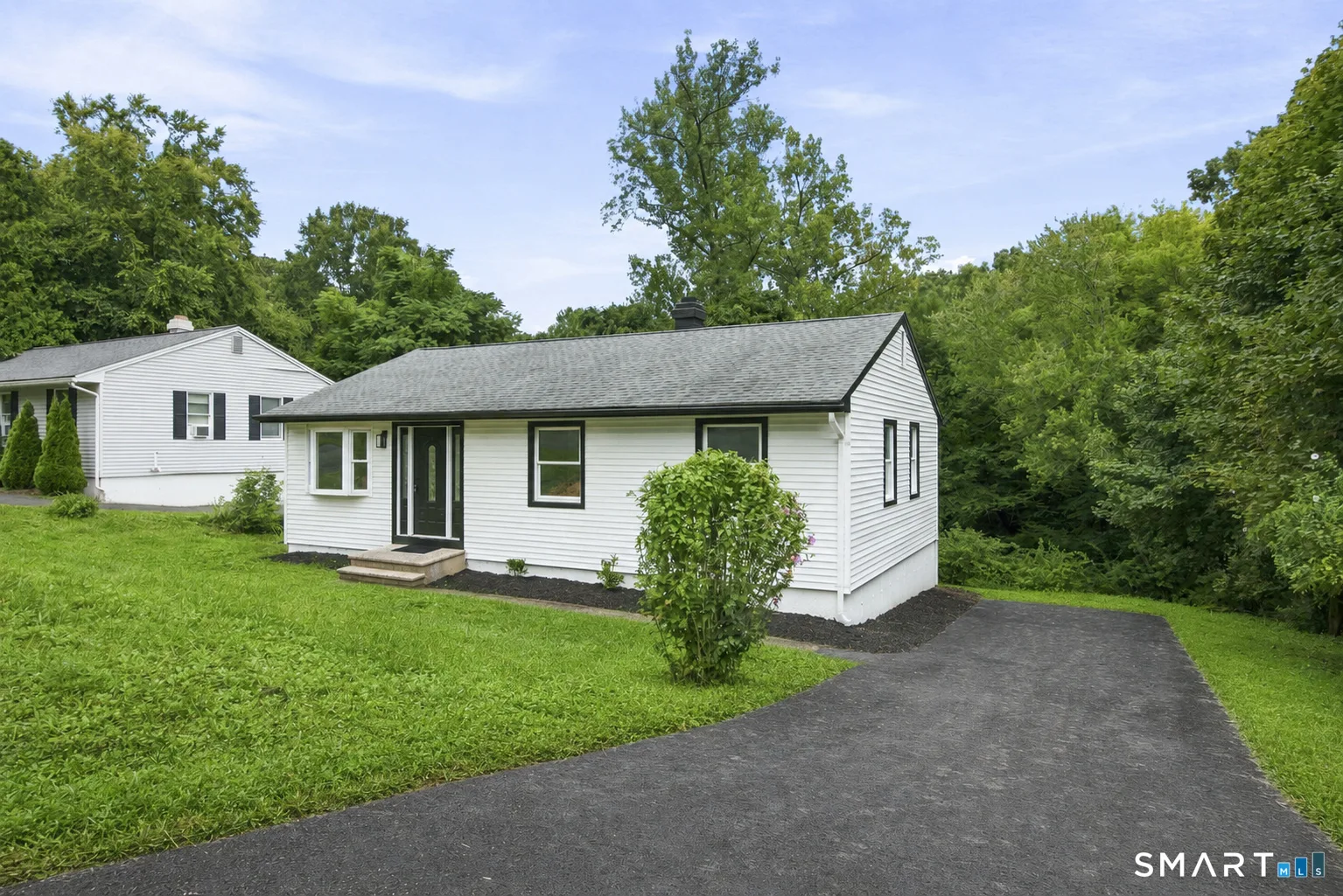 75 Longwood Drive, Naugatuck, CT