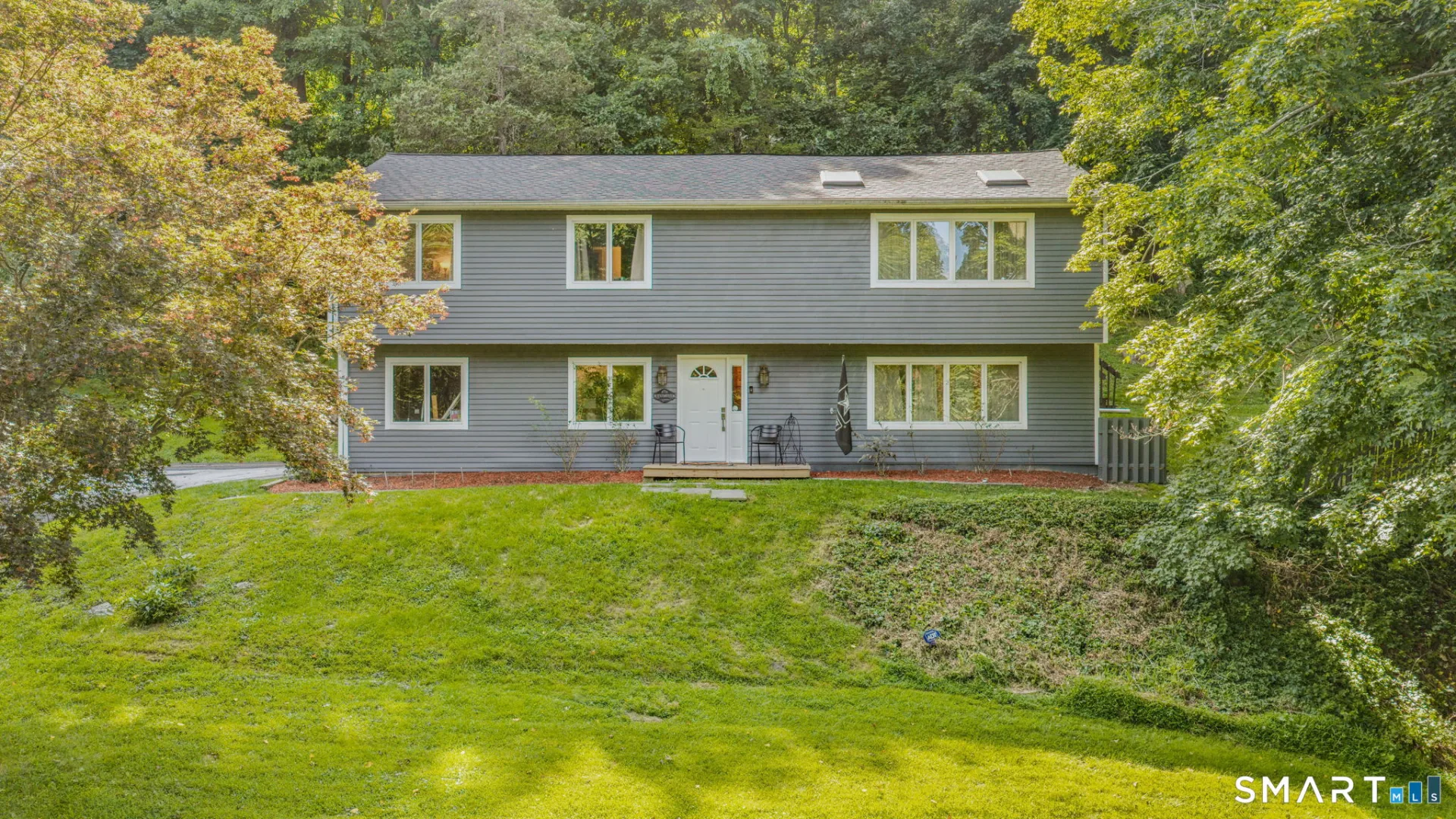 48 Putnam Park Road, Bethel, CT