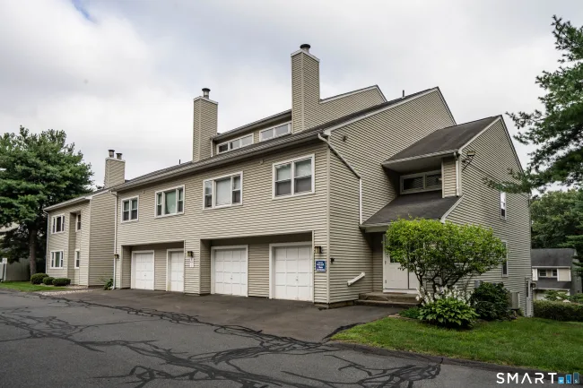 301 Carlton Lane #301