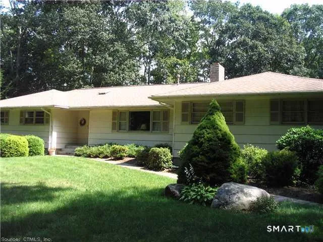 22 Pine Ridge Drive, Madison, CT