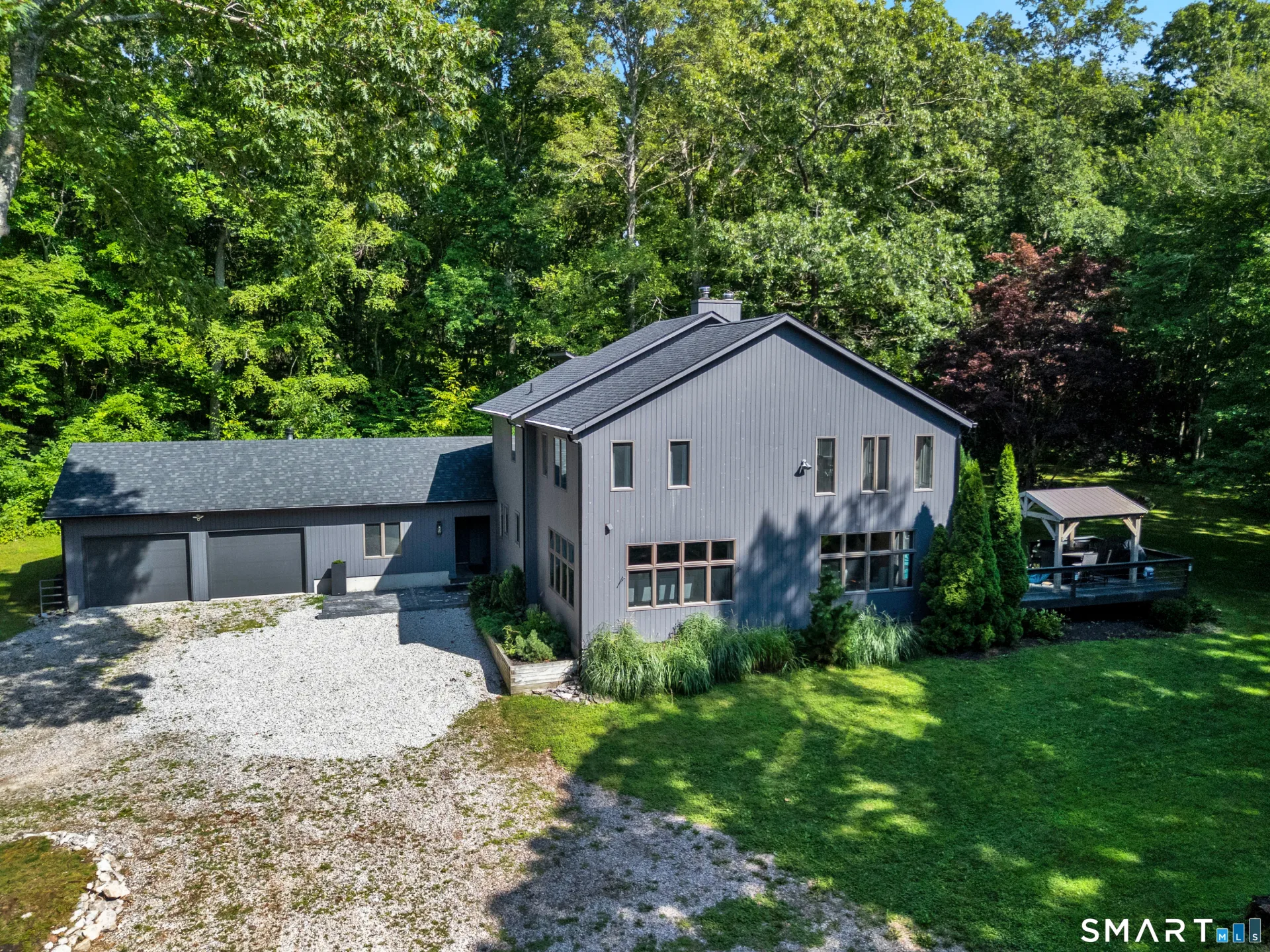 23 Carriage Drive, Stonington, CT