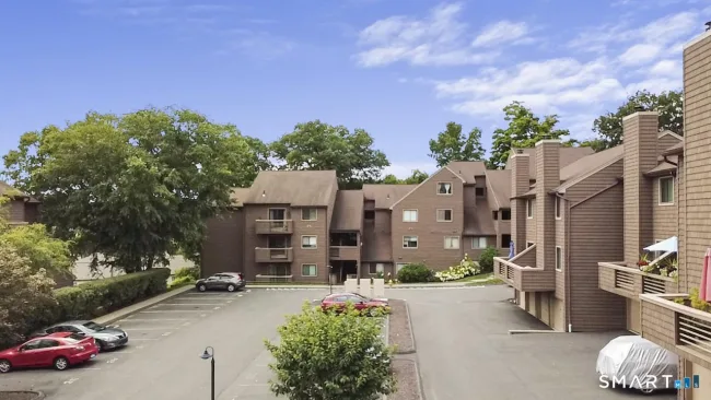 166 Old Brookfield Road #26D4