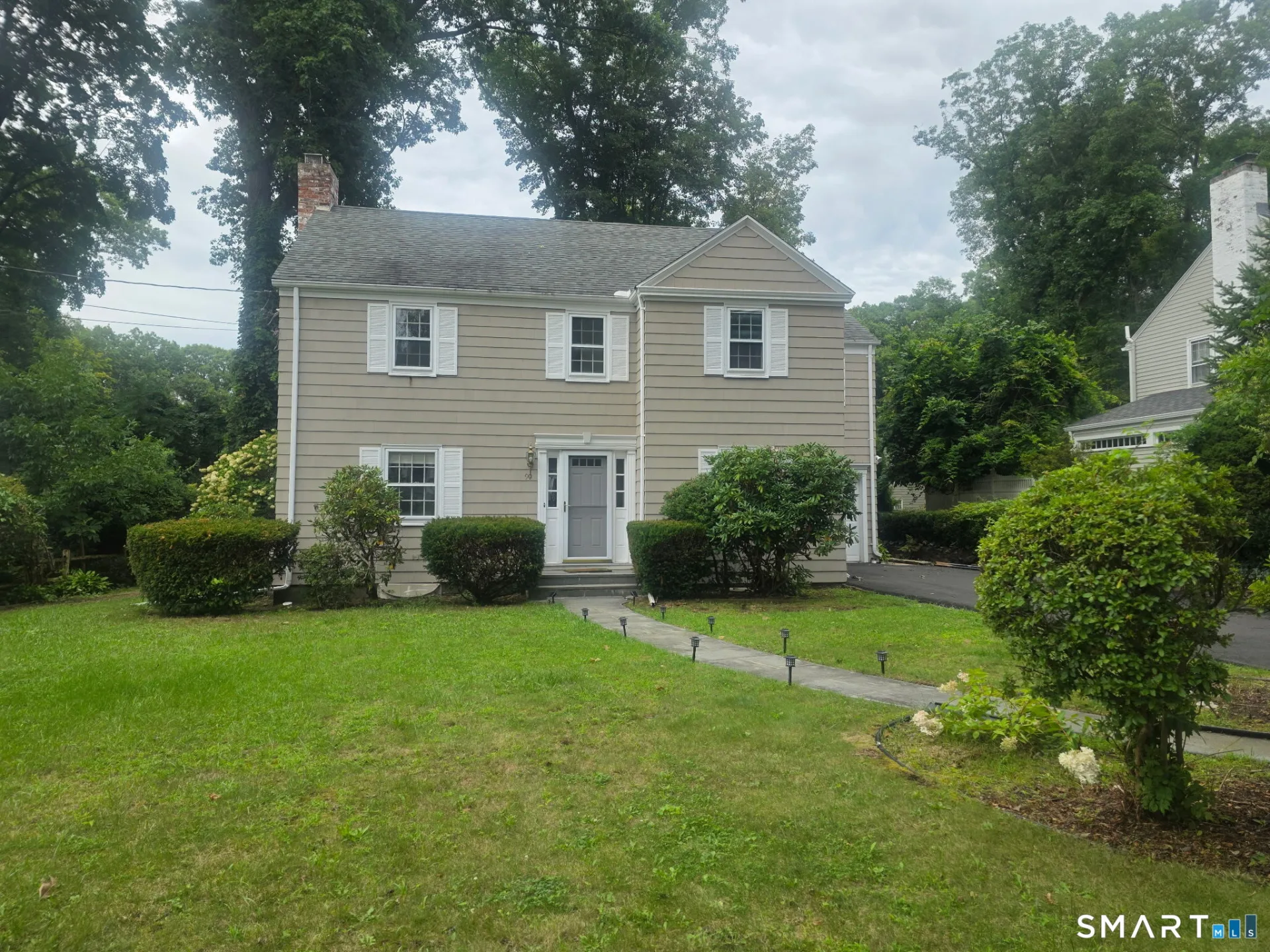 90 Knollwood Road, North Haven, CT