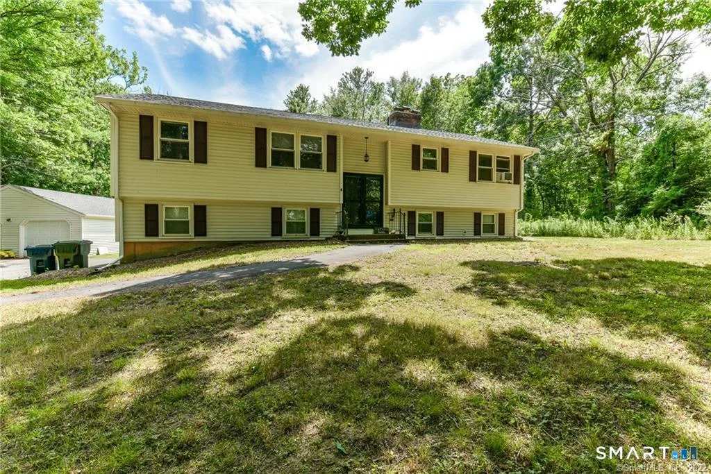 179 West Granby Road, Granby, CT