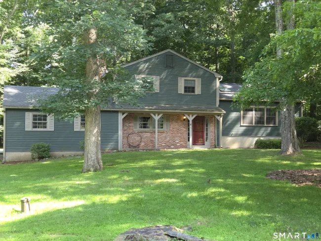 51 Foxwood Road