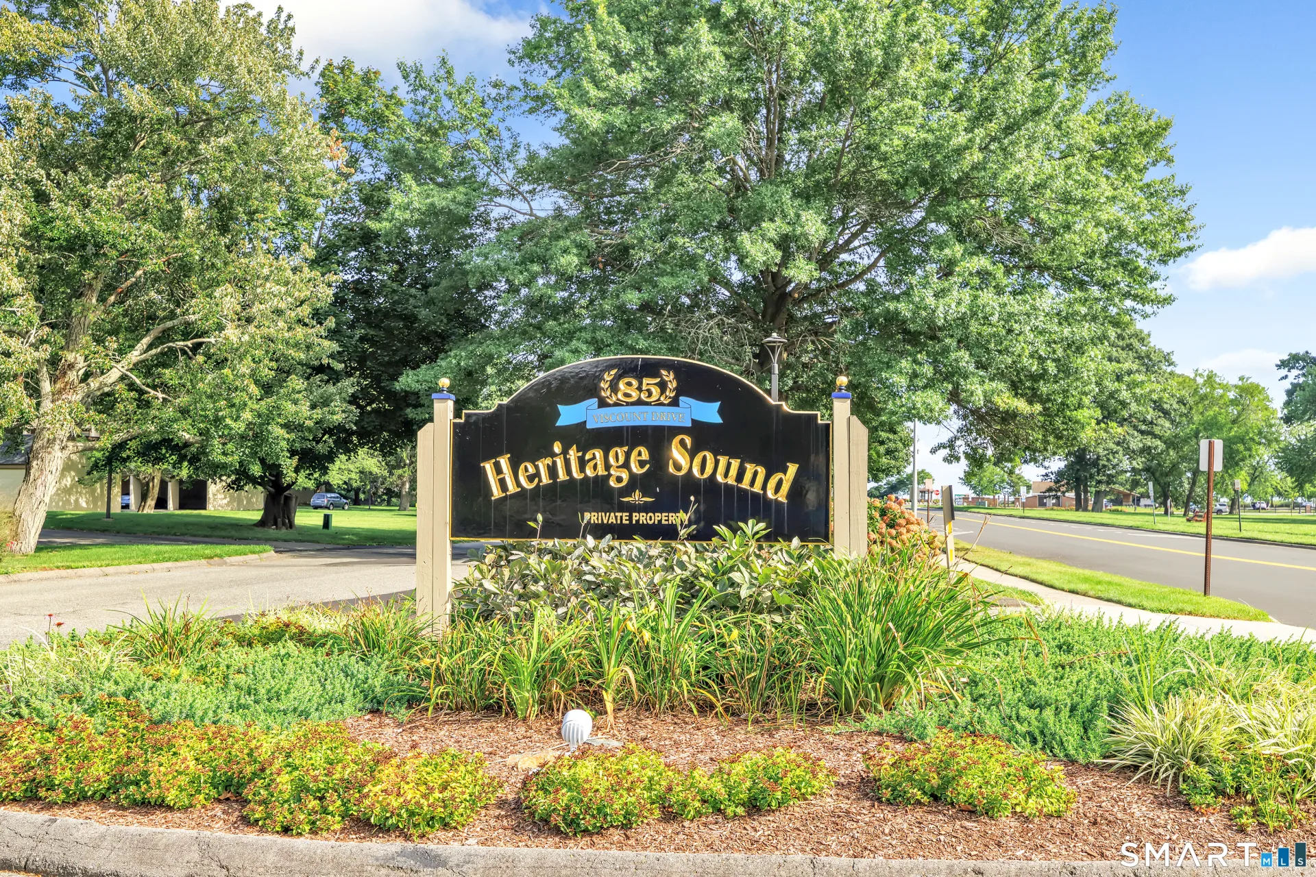 85 Viscount Drive #8B, Milford, CT