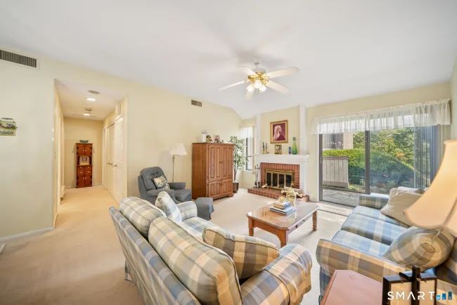 9 Heritage Circle #A