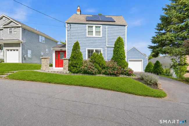 383 Fiske Avenue