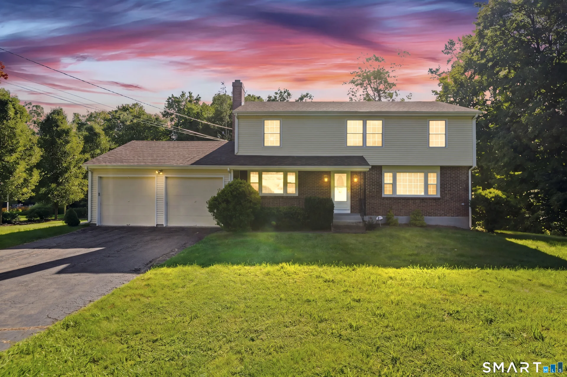 15 Butternut Drive, Bloomfield, CT