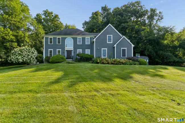 32 Yogananda Street, Newtown, CT