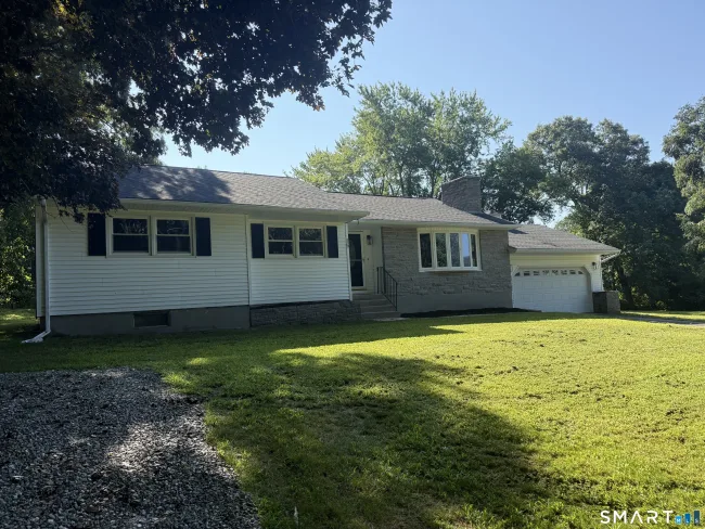 15 Susie Avenue