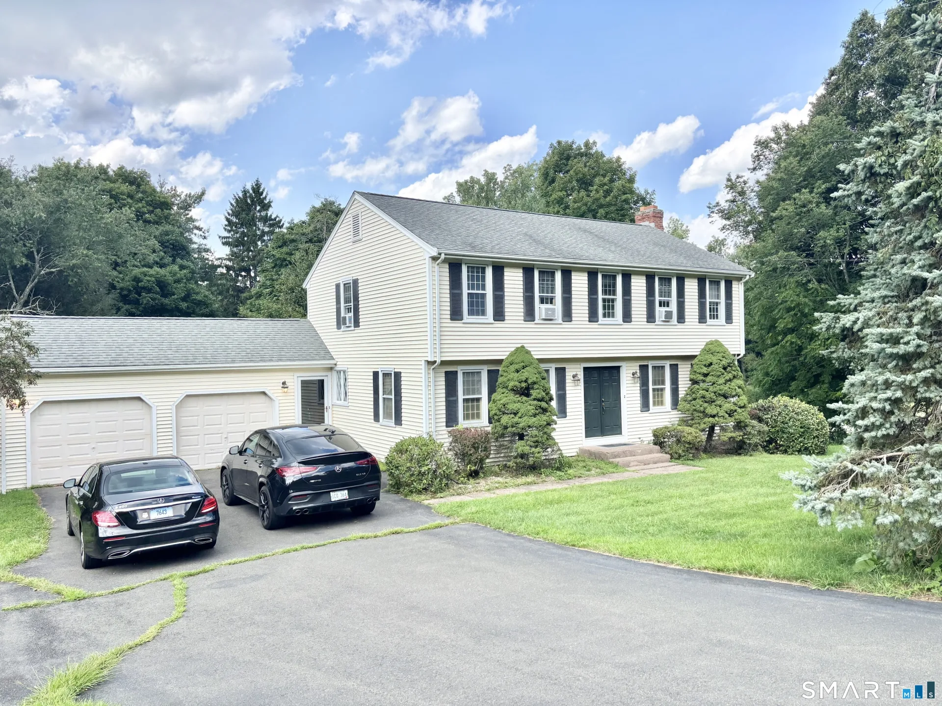 27 Wyneding Hill Road, Manchester, CT